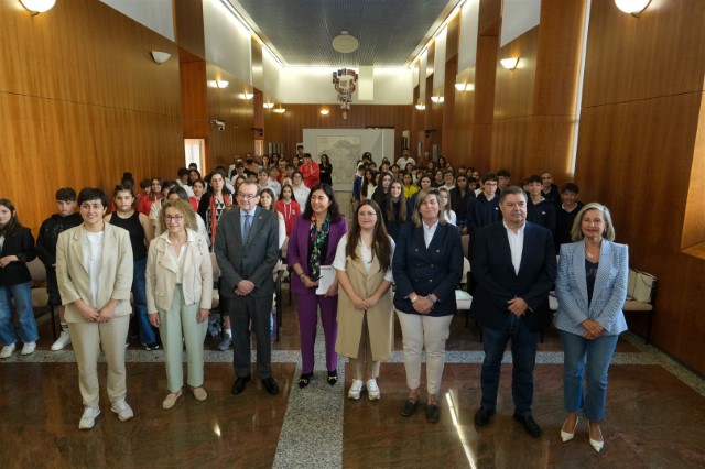 O Parlamento de Galicia celebra unha xornada  no marco da Campaña Mundial pola Educación